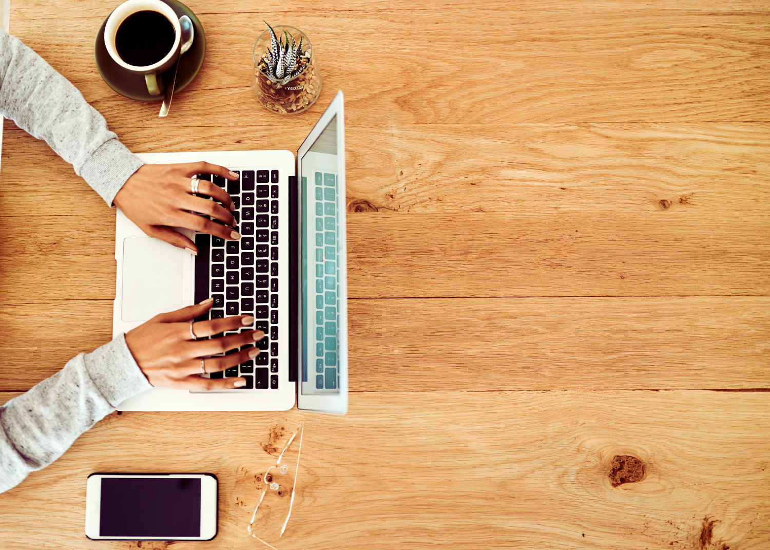 How Blogs Earn: Ads, Shops, Merch, and More